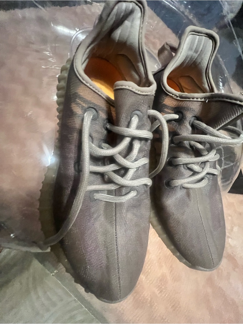 Men's Casual Lace-Up Sneakers in Taupe